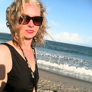 Meet your Posher, Valerie